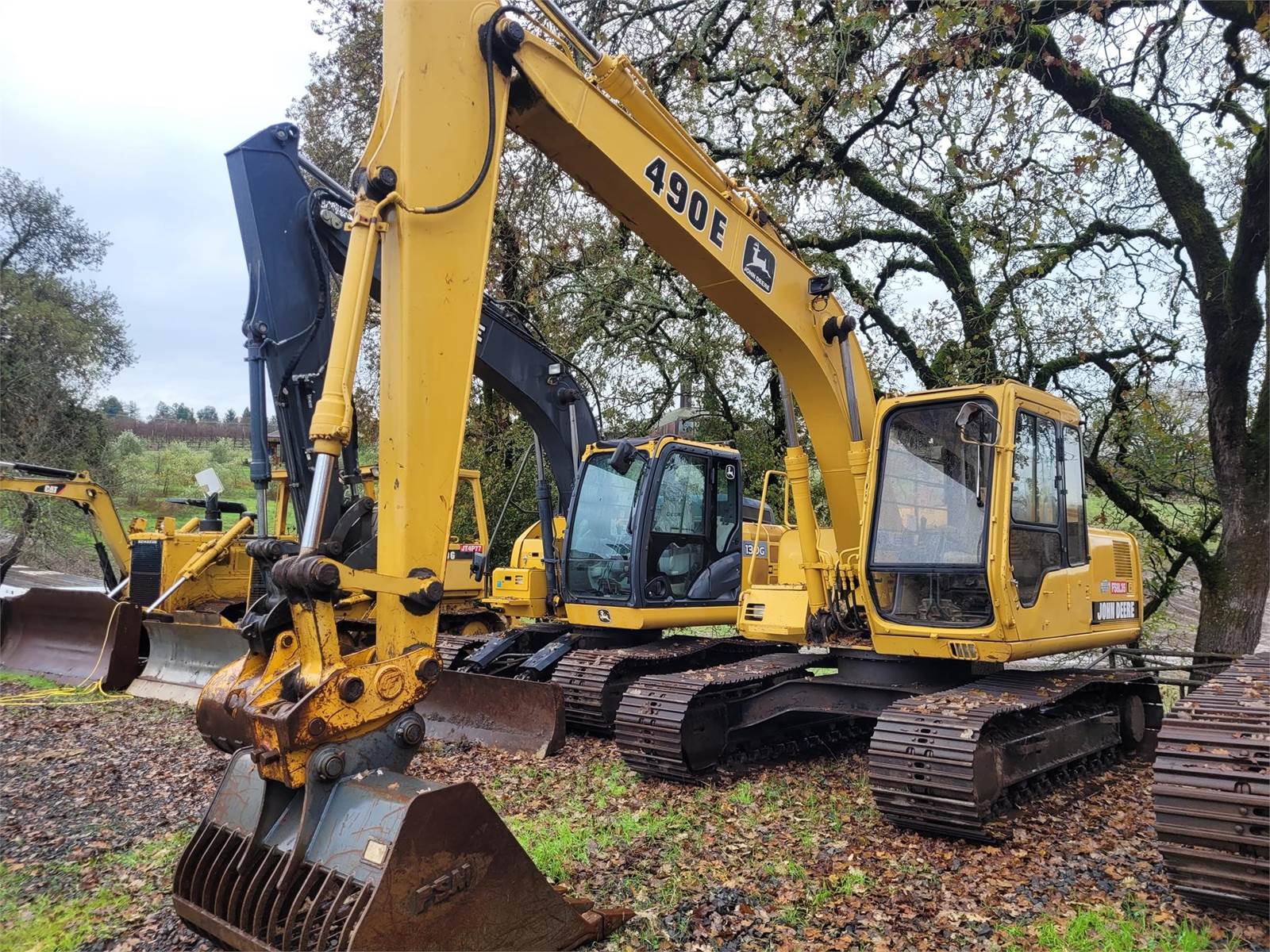 1995 John Deere 490E Excavator For Sale, 5,451 Hours Santa Rosa, CA