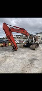 Link-Belt 210 LX Excavator