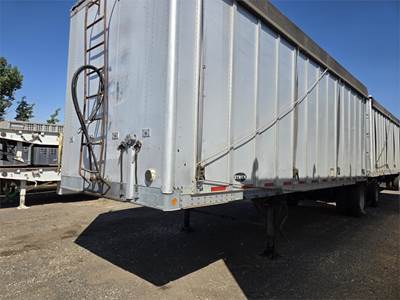 Western 28 FT Single Axle Aluminum Live Floor Trailer - Fixed Axle
