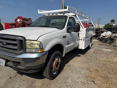 Ford F-450 Mechanic / Service Truck - 325HP, Automatic