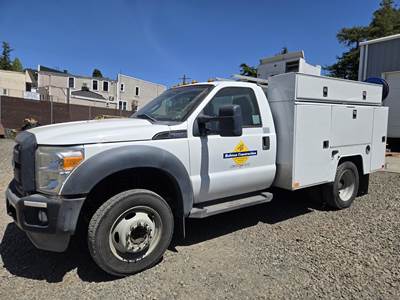 Ford F-550 Mechanic / Service Truck - 6.7L POWER STROKE, 300HP, Automatic