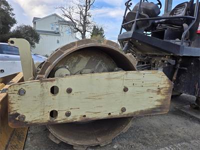 2005 Ingersoll-Rand SD70F TF Padfoot Roller Compactor For Sale, 2,653