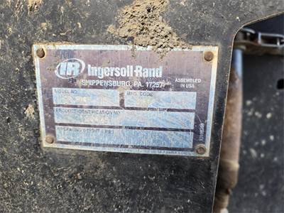 2005 Ingersoll-Rand SD70F TF Padfoot Roller Compactor For Sale, 2,653