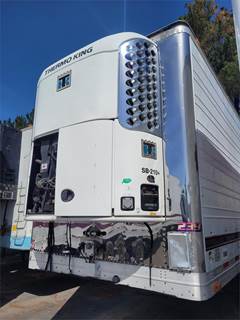 Wabash 53 ft Reefer Trailer - Sliding Spread Axle, Thermo King