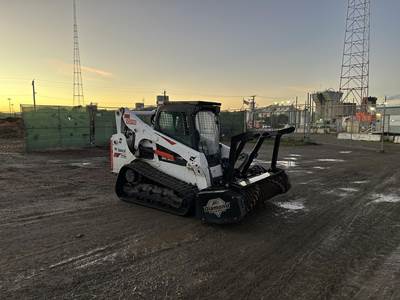 Bobcat T770 Compact Track Loader