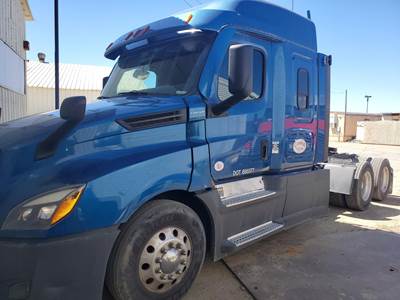Freightliner Cascadia 126 Sleeper Semi Truck - Mid Roof Sleeper, Detroit 505HP, 12 Speed Dt12 Amt