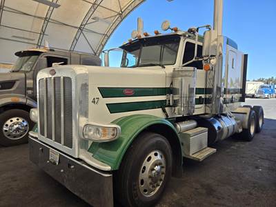 Peterbilt 389 Sleeper Semi Truck - Flat Top Sleeper, Cummins 500HP, 10 Speed Manual