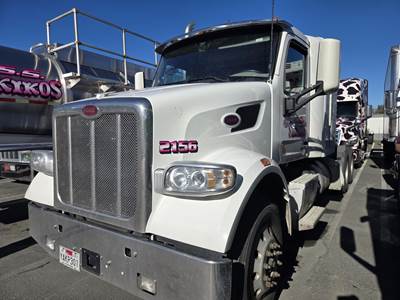 Peterbilt 567 Sleeper Semi Truck - Flat Top Sleeper, Paccar 455HP, 10 Speed Ultrashift Automatic
