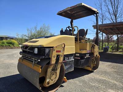 Caterpillar CB-334E Smooth Drum Roller Compactor