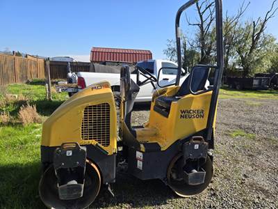 Wacker Neuson RD12 Smooth Drum Roller Compactor