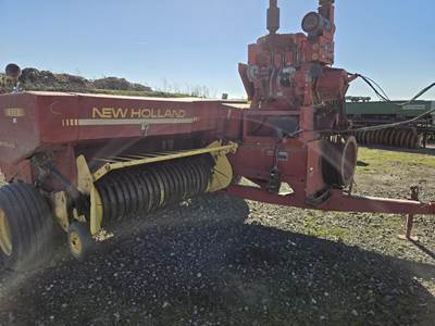 New Holland HAYLINER 505 Square Baler
