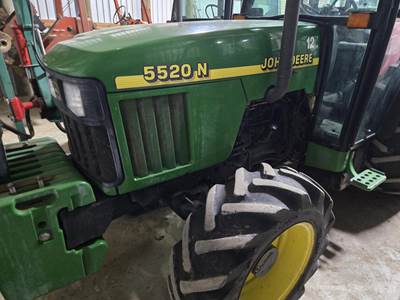 John Deere 5520N Tractor