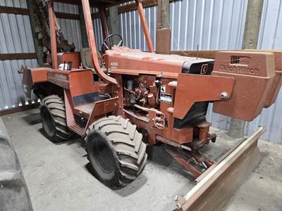 Ditch Witch 4010DD Trencher