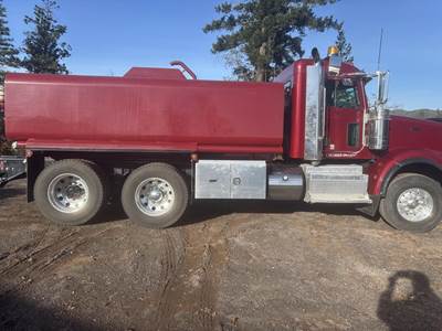 Peterbilt 367 3800 Gallon Water Truck - Cummins 550HP, 18 Speed Manual