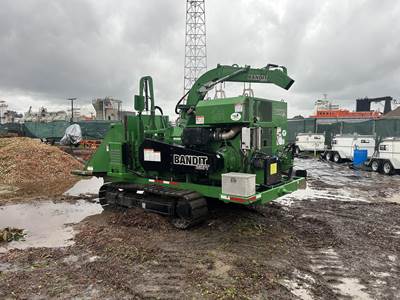 Bandit INTIMIDATOR 20XPTK Self-Propelled Wood Chipper