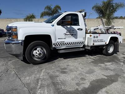 Chevrolet 3500HD Wrecker Tow Truck - Duramax, 7HP, Automatic
