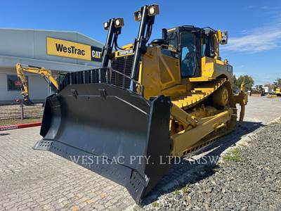 Caterpillar D8T Dozer