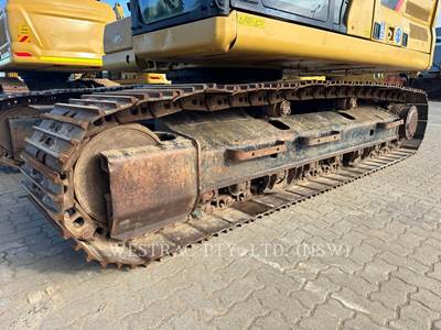 Caterpillar 320 Excavator