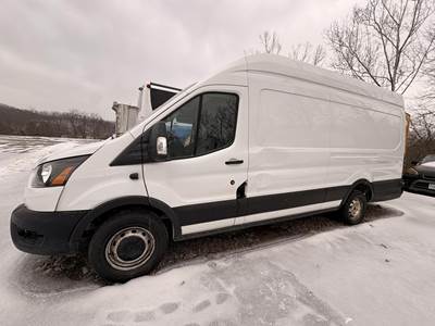 Ford Transit Cargo Van - 275HP