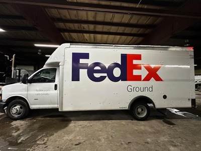 Chevrolet Express 3500 12 ft Box Truck - Automatic
