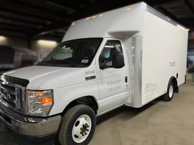 Ford E-350 Step Van - Automatic