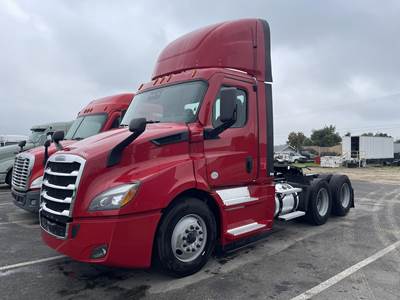 Freightliner Cascadia 116 Day Cab Truck - Detroit 410HP, 12 Speed Dt12 Automatic
