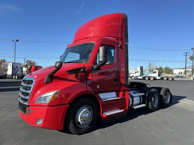 Freightliner Cascadia 116 Day Cab Truck - Detroit 410HP, 12 Speed Dt12 Automatic