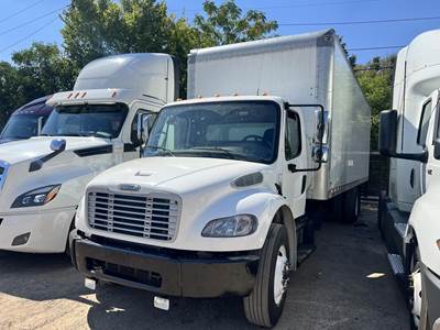 Freightliner M2 106 Box Truck - 240HP, Automatic