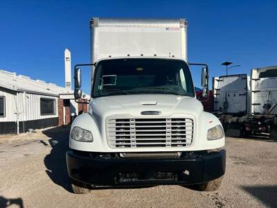 Freightliner M2 106 26 ft Box Truck - 230HP, 6 Speed Allison Rds Automatic, Liftgate