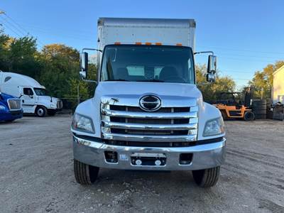 Hino 268 26 ft Box Truck - 220HP, Automatic