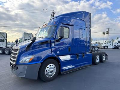 Freightliner Cascadia 116 Sleeper Semi Truck - Mid Roof Sleeper, Detroit 450HP, 12 Speed Dt12 Automatic