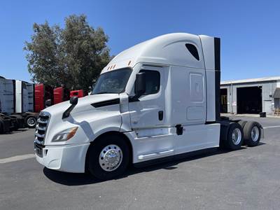 Freightliner Cascadia 126 Sleeper Semi Truck - 72" Raised Roof Sleeper, Detroit 400HP, 12 Speed Dt12 Automatic