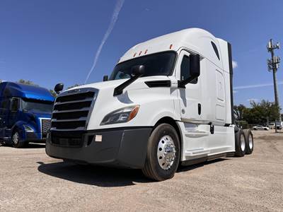 Freightliner Cascadia 126 Sleeper Semi Truck - 68" Raised Roof Sleeper, Detroit 400HP, Automatic