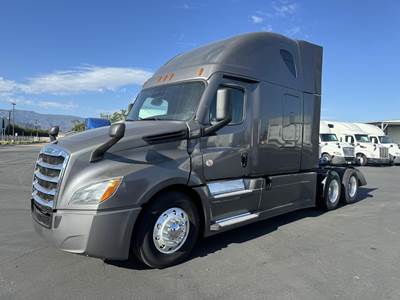 Freightliner Cascadia 126 Sleeper Semi Truck - Raised Roof Sleeper, Detroit 400HP, 12 Speed Dt12 Automatic