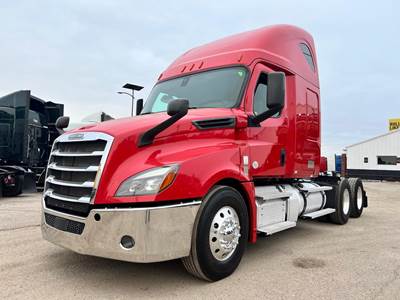 Freightliner Cascadia 126 Sleeper Semi Truck - 68" Raised Roof Sleeper, Detroit 455HP, 12 Speed Automatic