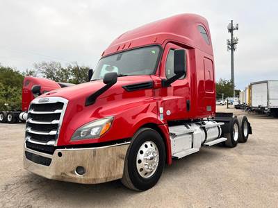 Freightliner Cascadia 126 Sleeper Semi Truck - 68" Raised Roof Sleeper, Detroit 455HP, 12 Speed Automatic