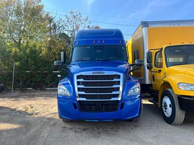 Freightliner Cascadia 126 Sleeper Semi Truck - Raised Roof Sleeper, Detroit 400HP, 12 Speed Dt12 Automatic