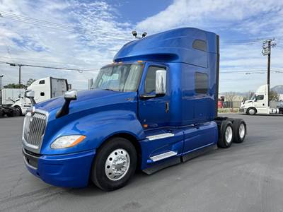 International LT Sleeper Semi Truck - 71" Raised Roof Sleeper, Cummins 400HP, Automatic