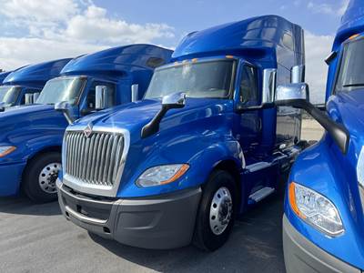 International LT Sleeper Semi Truck - Raised Roof Sleeper, Cummins 450HP, 12 Speed Endurant Automatic