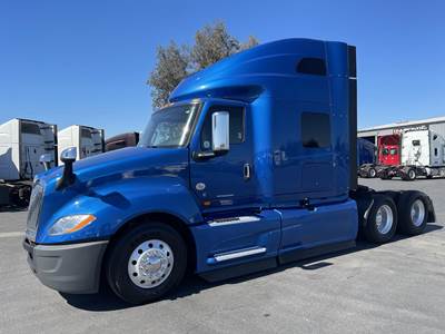International LT Sleeper Semi Truck - 72" Raised Roof Sleeper, Cummins 450HP, Automatic
