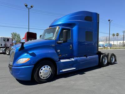 International LT Sleeper Semi Truck - Raised Roof Sleeper, Cummins 450HP, 12 Speed Endurant Automatic