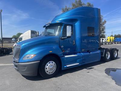 International LT Sleeper Semi Truck - 71" Mid Roof Sleeper, Cummins 400HP, 11 Speed Endurant Automatic