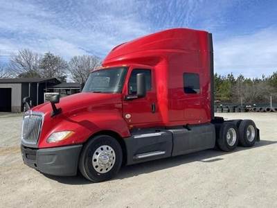 International LT Sleeper Semi Truck - 68" Mid Roof Sleeper, Cummins 400HP, 12 Speed Endurant Automatic