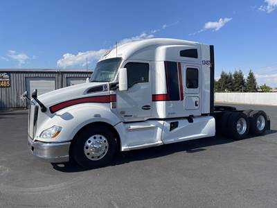 Kenworth T680 Sleeper Semi Truck - Mid Roof Sleeper, Paccar 405HP, 12 Speed Automatic