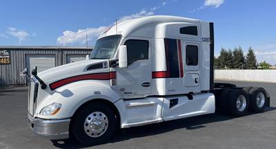 Kenworth T680 Sleeper Semi Truck - Mid Roof Sleeper, Paccar 405HP, 12 Speed Automatic