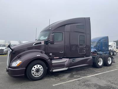 Kenworth T680 Sleeper Semi Truck - 72" Raised Roof Sleeper, Cummins 400HP, 12 Speed Endurant Automatic
