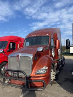 Kenworth T680 Sleeper Semi Truck - 72" Raised Roof Sleeper, Paccar 455HP, 12 Speed Automatic