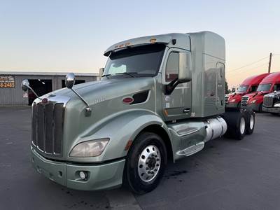Peterbilt 579 Sleeper Semi Truck - 72" Mid Roof Sleeper, Paccar 455HP, Automatic