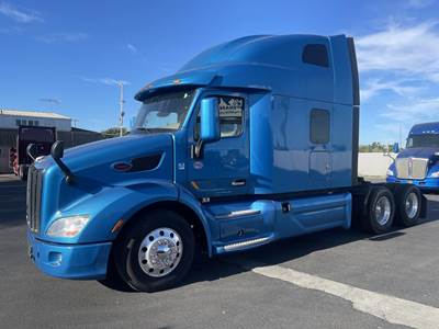 Peterbilt 579 Sleeper Semi Truck - 76" Raised Roof Sleeper, Paccar 455HP, 12 Speed Amt