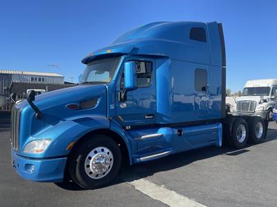 Peterbilt 579 Sleeper Semi Truck - 76" Raised Roof Sleeper, Paccar 455HP, 12 Speed Automatic